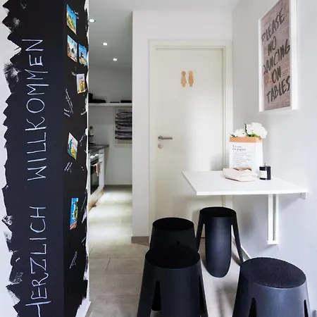 1 Bedroom - Zentral - Wifi - Kaffee - Netflix *